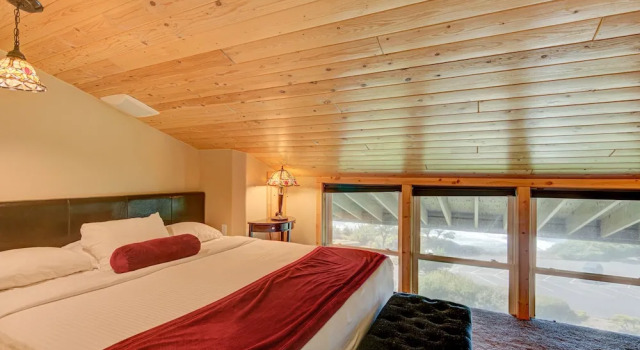 Номер Standard с балконом Inn at Otter Crest