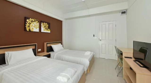 Апартаменты B32 Apartment