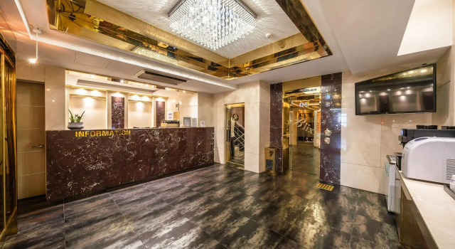 Blixx Hotel
