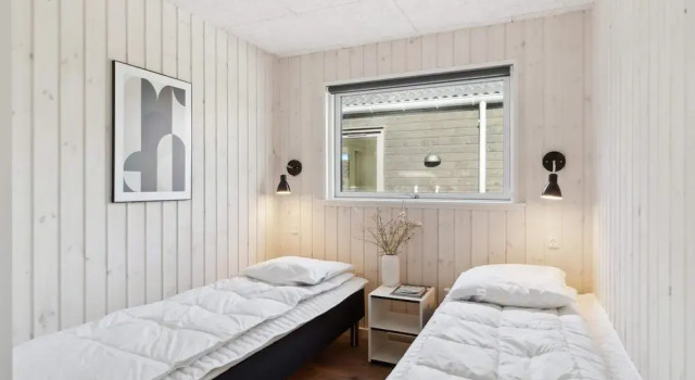 5 Star Holiday Home in Dronningmolle