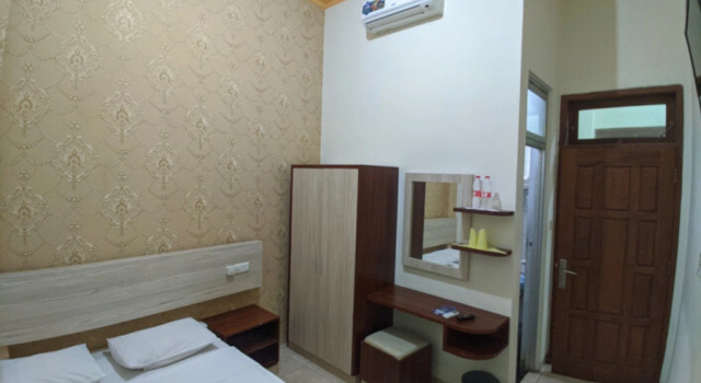 Hotel Abbas Syariah, Book Hotel 3-stjernede hoteller i Kudus, 3*