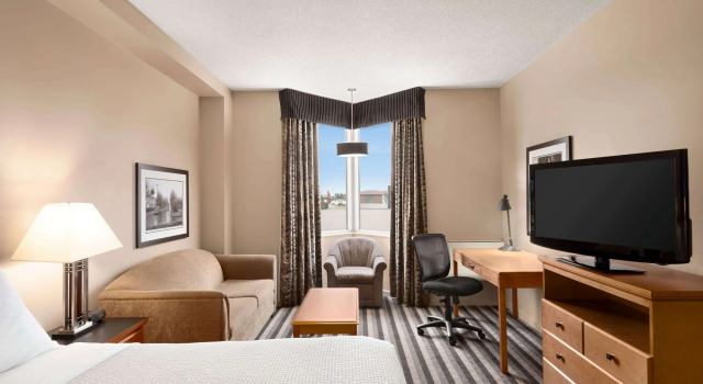 Royal Hotel West Edmonton, Trademark Collection by Wyndham