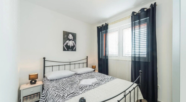 Amazing Apartment in Biograd With 2 Bedrooms and Wifi, Забронировать Апартаменты/квартира Апартаменты Биоград-на-Мору, рядом с Пляж Биоград Залазак, Апартаменты/квартира