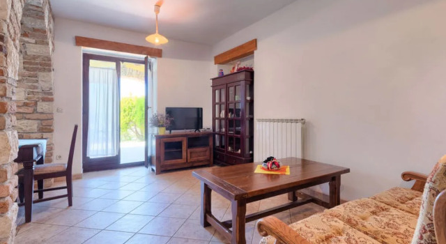 Lea (PZN306), Rezervovat Hotel Pazin Central Istria