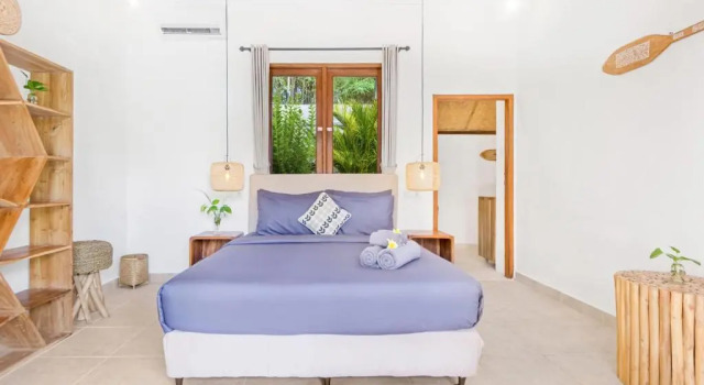 Villa Cologne - 6 BDR Villa, 2 Private Pools & Huge Garden, Walk to the Beach, Rezervovat Vila Chaty v Bali, Chalupa