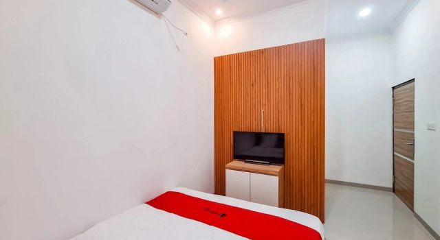 RedDoorz Syariah @ Boemi 2 Guesthouse Tasikmalaya