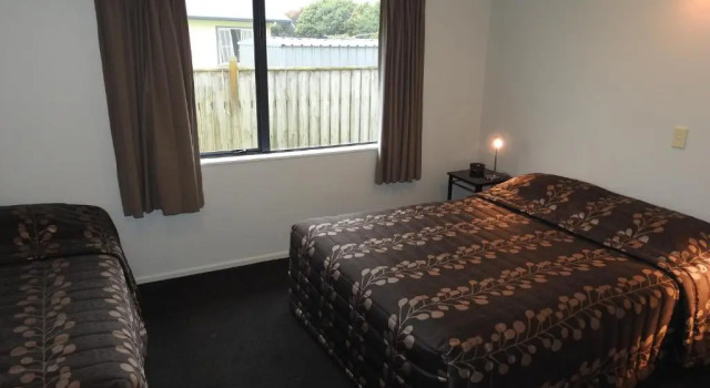 Апартаменты с 2 комнатами Tudor Lodge Motel