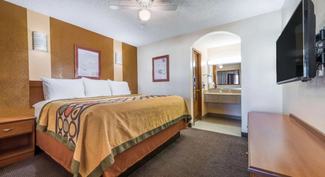 Двухместный люкс Super 8 by Wyndham Waco/Mall area TX