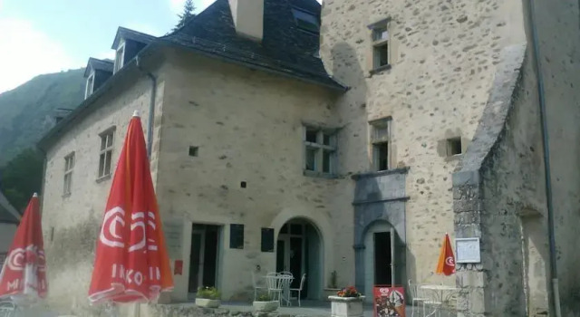 Château dArance Hôtel Restaurant Espace bien-être, Buchen Sie Hotel SPA-Hotels in Nationalpark Pyrenäen, SPA