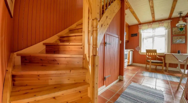 Коттедж с 2 комнатами Kabelvåg Feriehus & Camping
