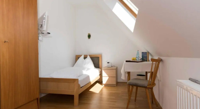 Номер Economy Gästehaus Salvatorianerinnen