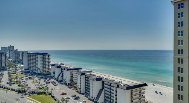 Номер Standard c 1 комнатой с балконом и с частичным видом на океан Grand Panama Beach Resort by Panhandle Getaways