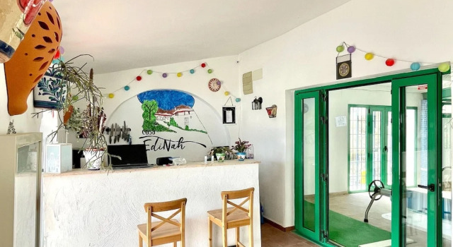 Коттедж Cave House in Cullar Near Historic Centre