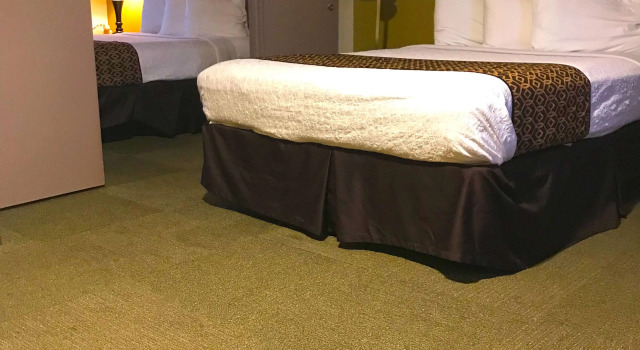 Четырёхместный люкс c 1 комнатой Americas Best Value Inn & Suites Anchorage Airport