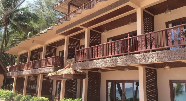 Haad Khuad Resort