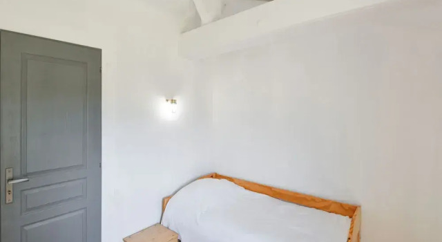 Вилла Villa in Lanton Near the Beach With Harbour View