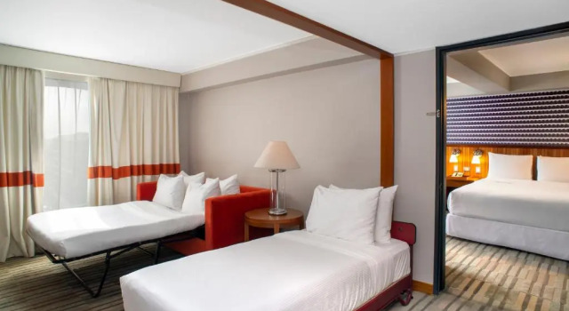 Семейный люкс Sonesta Hotel Miraflores