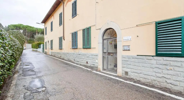Апартаменты Coverciano Modern Apartment with Patio!