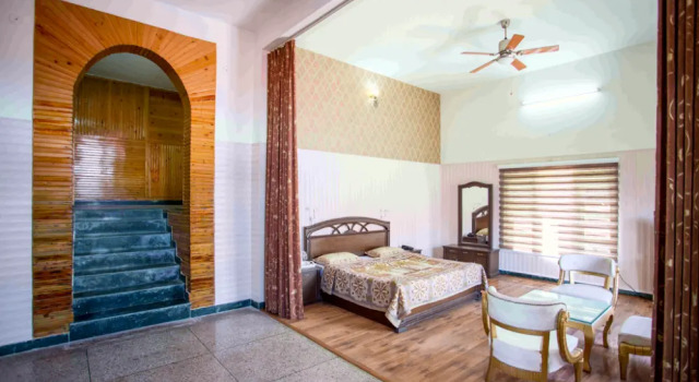 Люкс Royal Tehri Club Resort By DLS Hotels