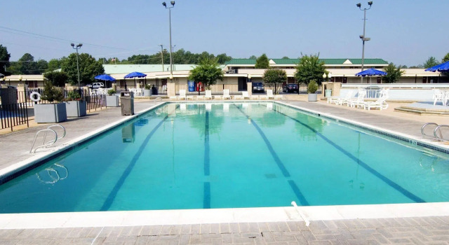 Howard Johnson Petersburg Fort Lee at I-95 and I-295