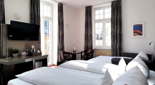 Hotel Schwert, Book Hotel Rastatt Baden-Württemberg