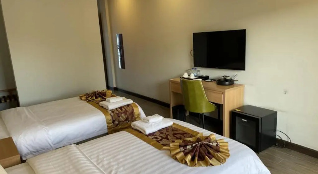 East Holiday Hotel, Забронировать Отель Отели Сиануквиль с бассейном, рядом с Sihanoukville Bus Terminal, Бассейн