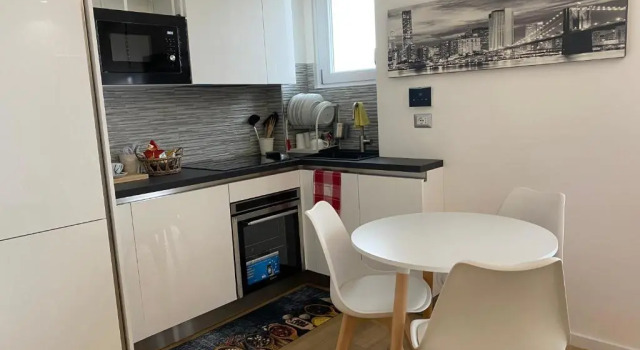 Номер Standard Home Leopardi HUMANITAS , Assago Forum, ieo INTERO APPARTAMENTO