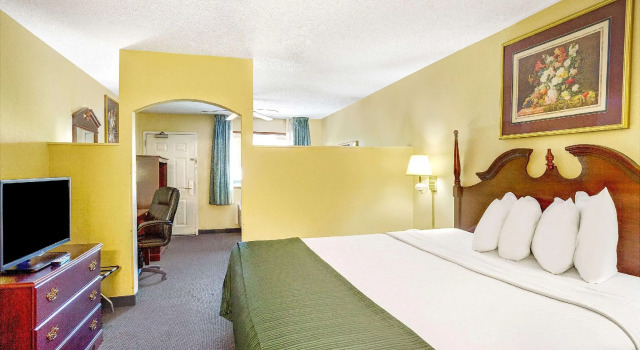 Двухместный люкс All-Movie Hotel