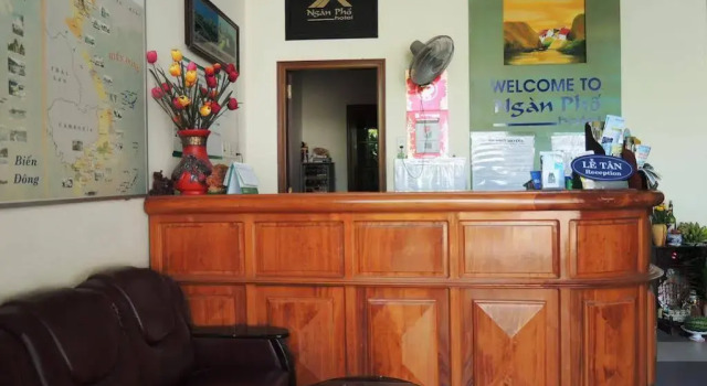 Ngan Pho Hotel