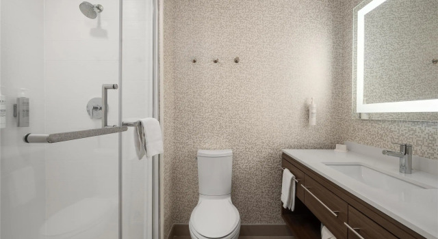 Двухместный люкс Home2 Suites By Hilton Cincinnati Eastgate