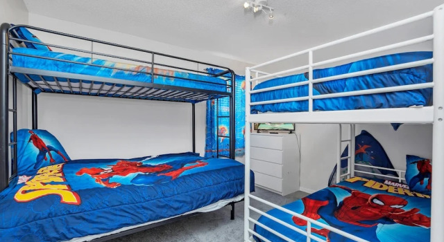 Huge and Modern Home, Only 12 Miles From Disney! #6wr338, Buchen Sie Ferienhaus Hotels in Four Corners mit Pool, Schwimmbad