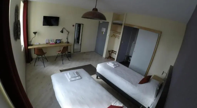 Двухместный номер Standard Logis Hôtel & Restaurant Le Cadet de Gascogne