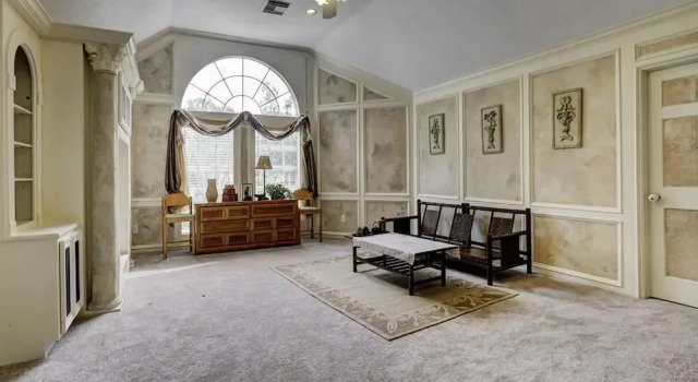 Luxury Spectacular House in TX, Забронировать Дом для отпуска Отели Шугар-Ленд с парковкой, Парковка