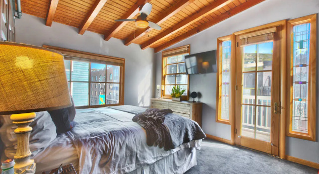 Heretic Condos Park City, Забронировать Отель Отели Парк-Сити 4 звезды, рядом с Skatepark, 4*