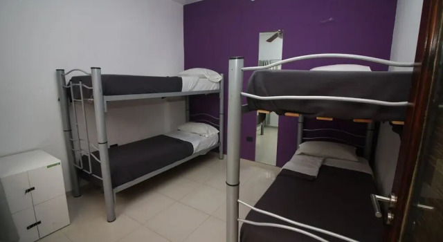 Кровать в общем номере (женский номер) Link Cordoba Hostel