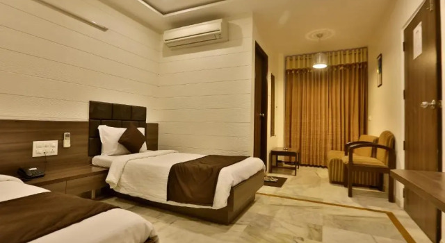 Двухместный номер Deluxe Hotel Kamran Palace