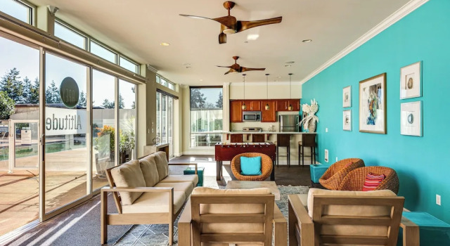 4 Mi to Dtwn, Commuter-friendly Apt in Tacoma, Varaa Huoneisto Tacoma 