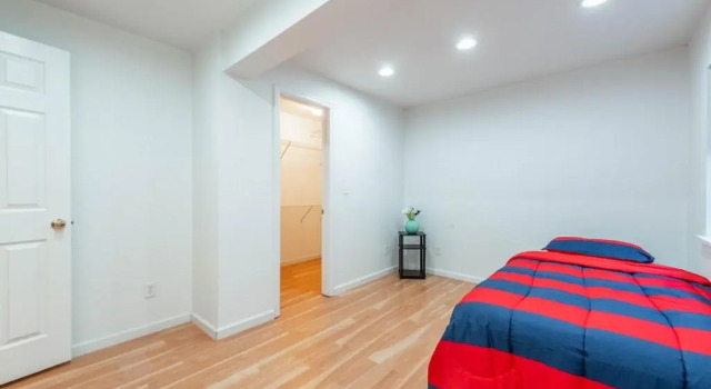 Номер Standard Spacious 4 bedroom 3.5 bathroom residential property
