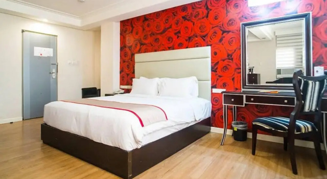 Люкс Queen Margarette Hotel - Downtown