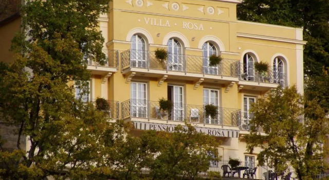 Villa Rosa, Забронировать Вилла Коттеджи Карловых Варов, рядом с Vridelni kolonada, Коттедж