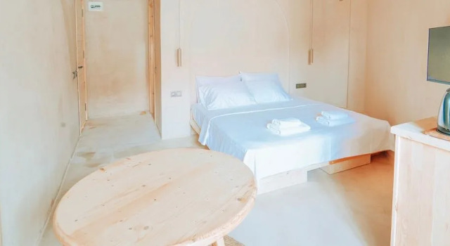 Felix Rooms