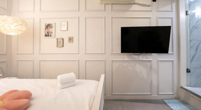 Номер Deluxe K-Girl Guesthouse — Female Only (гостевой дом для женщин)