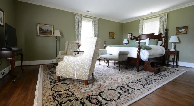 Woodville Bed and Breakfast, Boek Bed and Breakfast Hotels in Virginia met parkeren, Parkeren