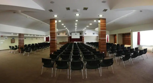 Hotel Patria - Subotica, Rezervovat Hotel Hotely v Vojvodina s parkováním, Parkování