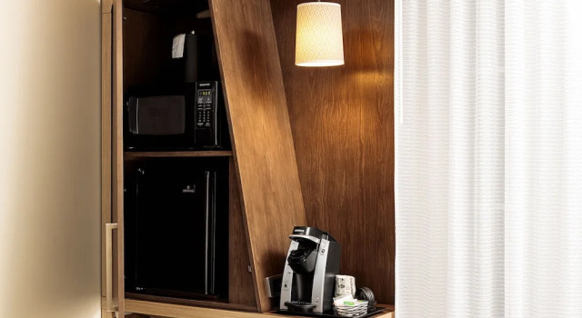 Четырёхместный номер Standard Courtyard by Marriott Dallas Downtown/Reunion District
