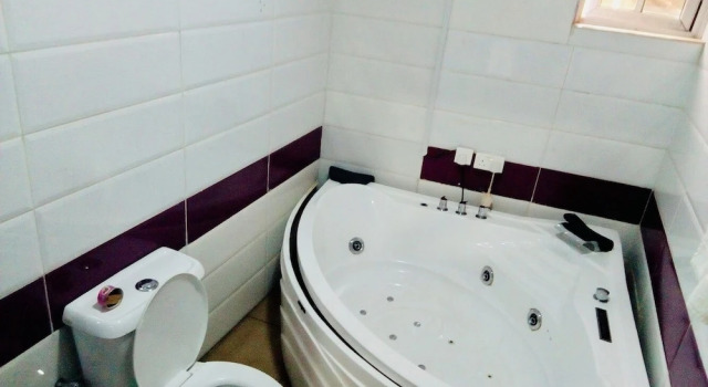 Двухместный люкс Royal Limoh Suites