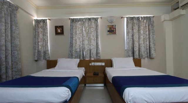 Aayush Corporate Stays by OYO Rooms, Забронировать Отель Отели Корамангала с парковкой, Парковка