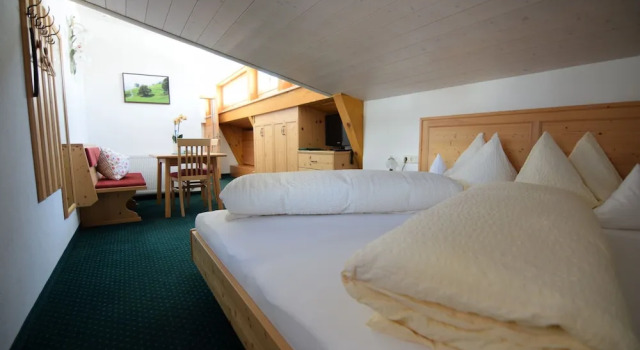 Номер Economy Hotel Hubertus