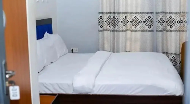 The Bull Hotel, Prenota Hotel Hotel a Enugu con parcheggio, Parcheggio