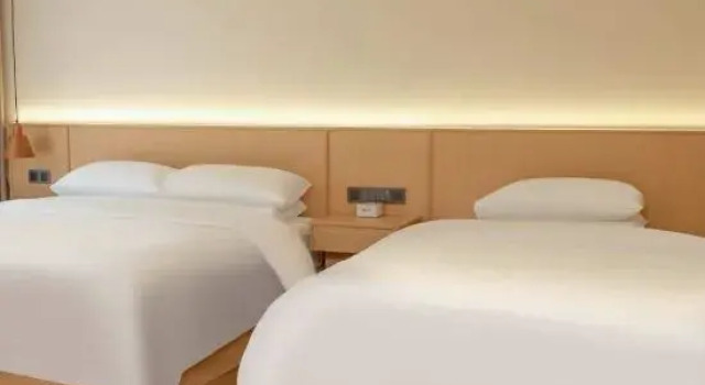 Двухместный люкс Luxury с видом на горы Shambhala Perched Peaks Courtyard Hotel (Zhangjiajie National Forest Park)